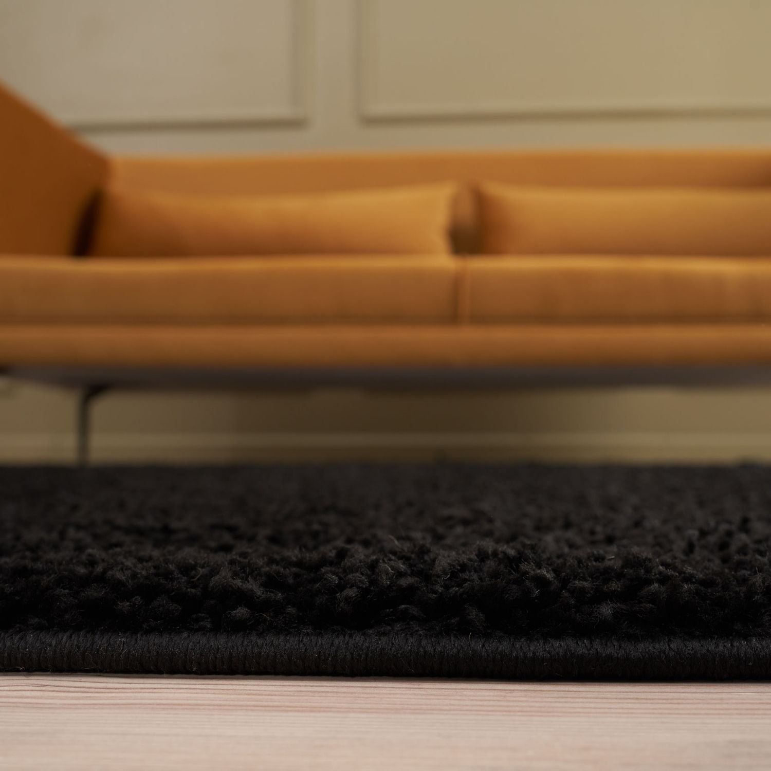 Solid Black Shaggy Rug