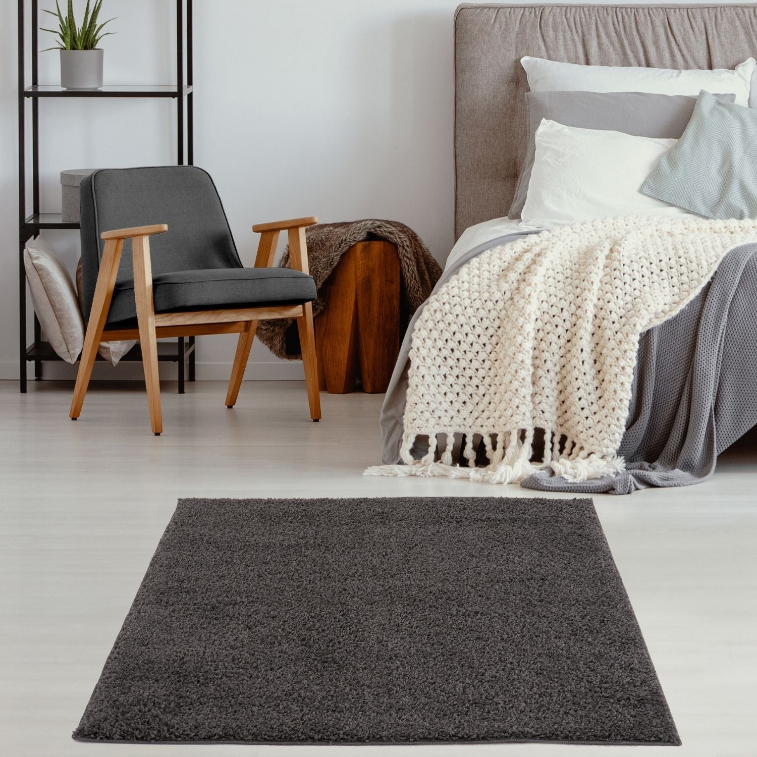 Solid Dark Grey Shaggy Rug