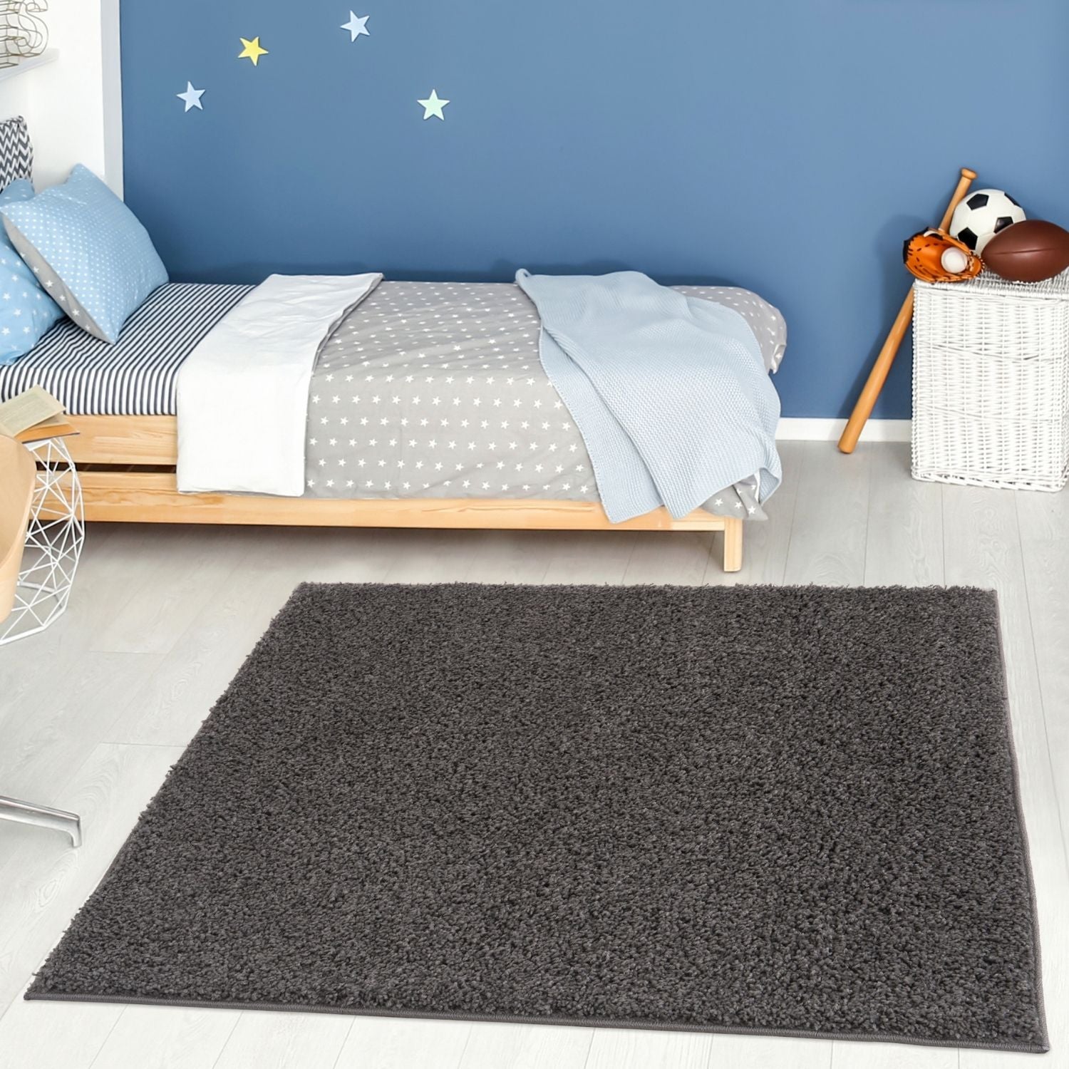 Solid Dark Grey Shaggy Rug