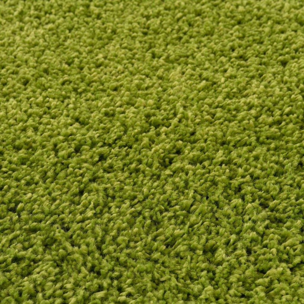 Solid Green Shaggy Rug