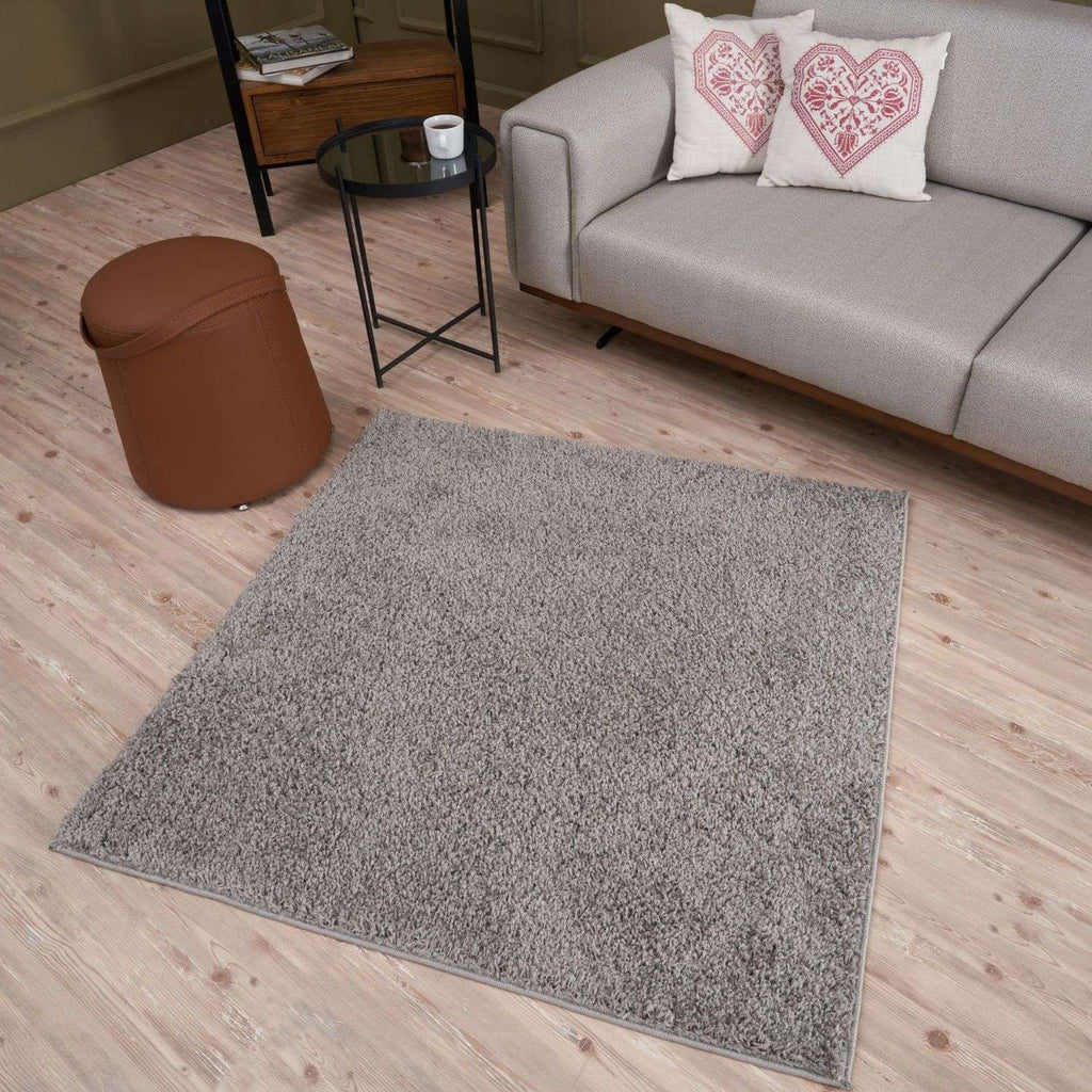 Solid Grey Shaggy Rug