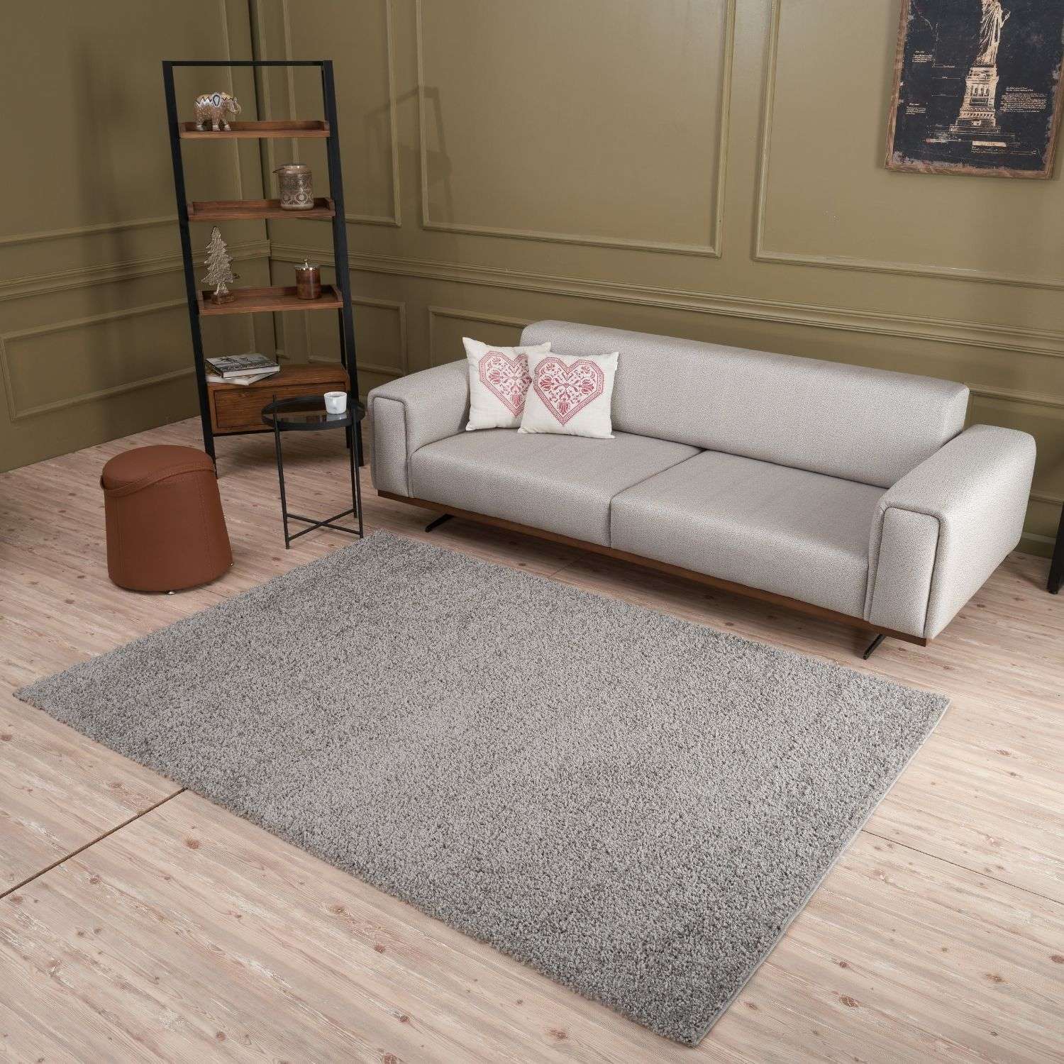 Solid Grey Shaggy Rug