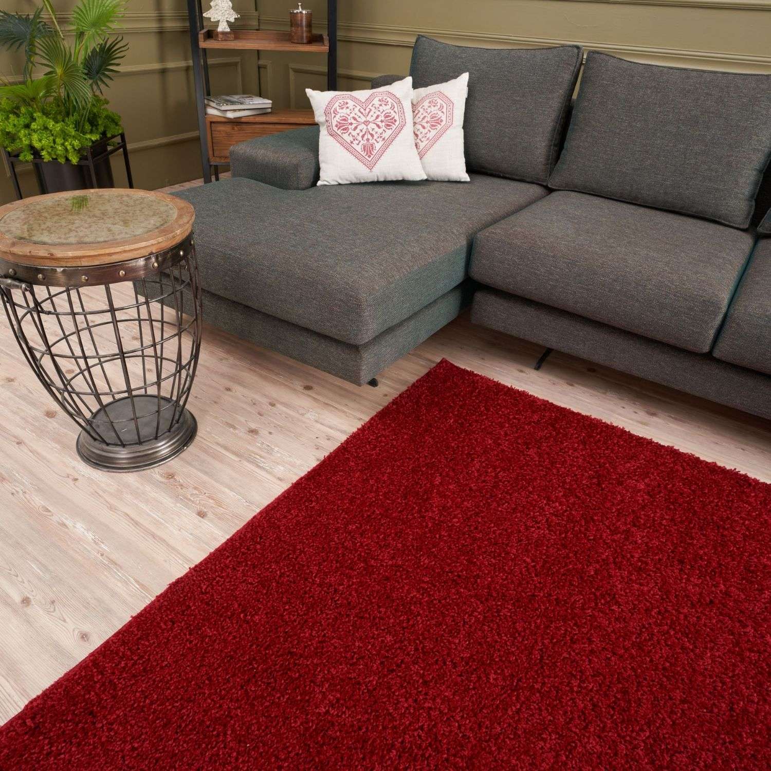 Solid Red Shaggy Rug