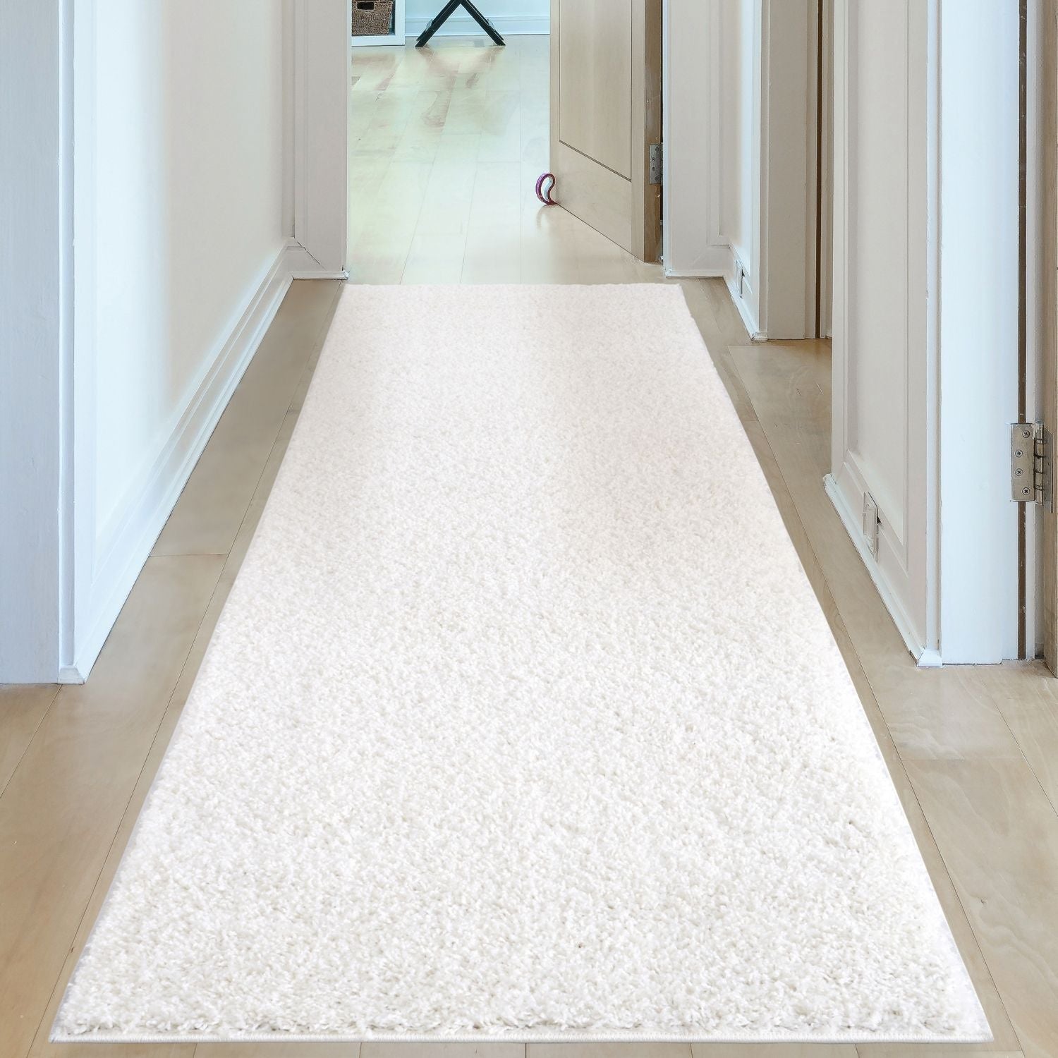 Solid White Shaggy Rug