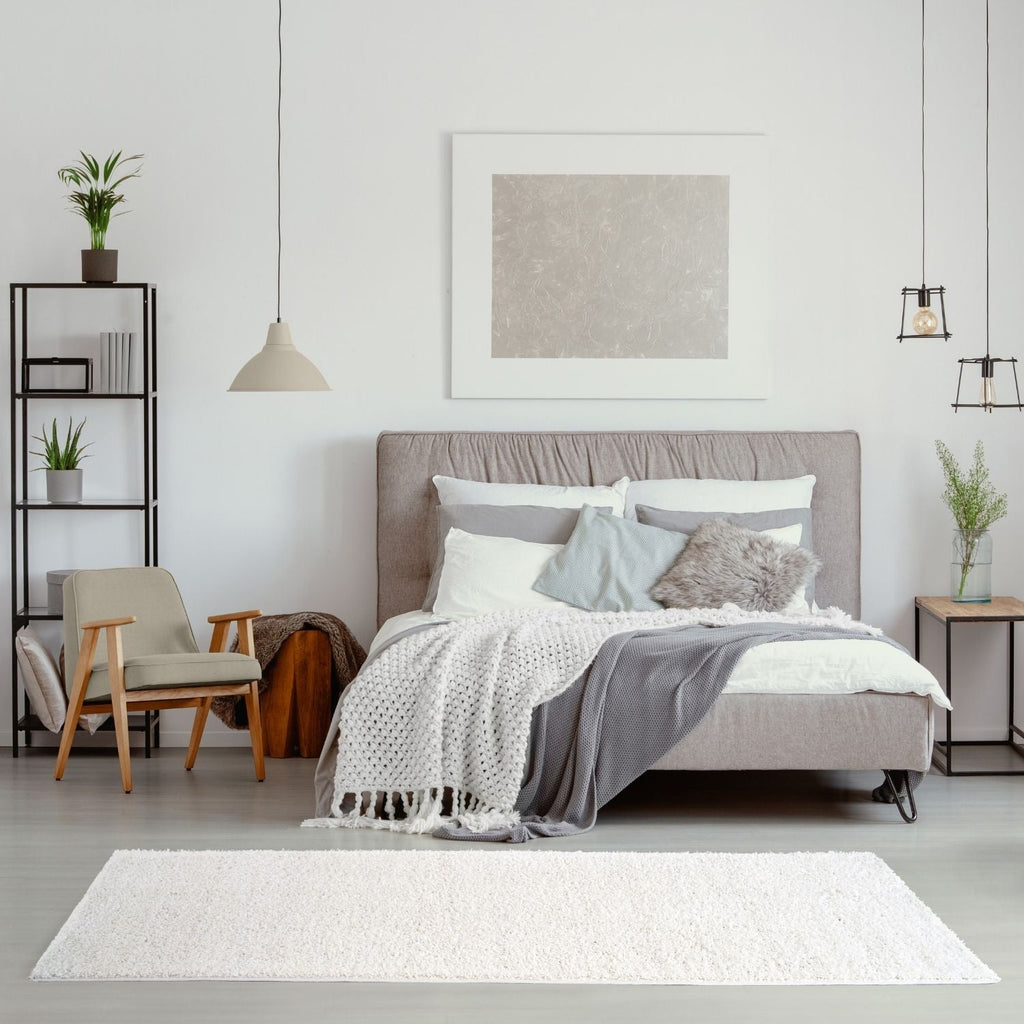 Solid White Shaggy Rug