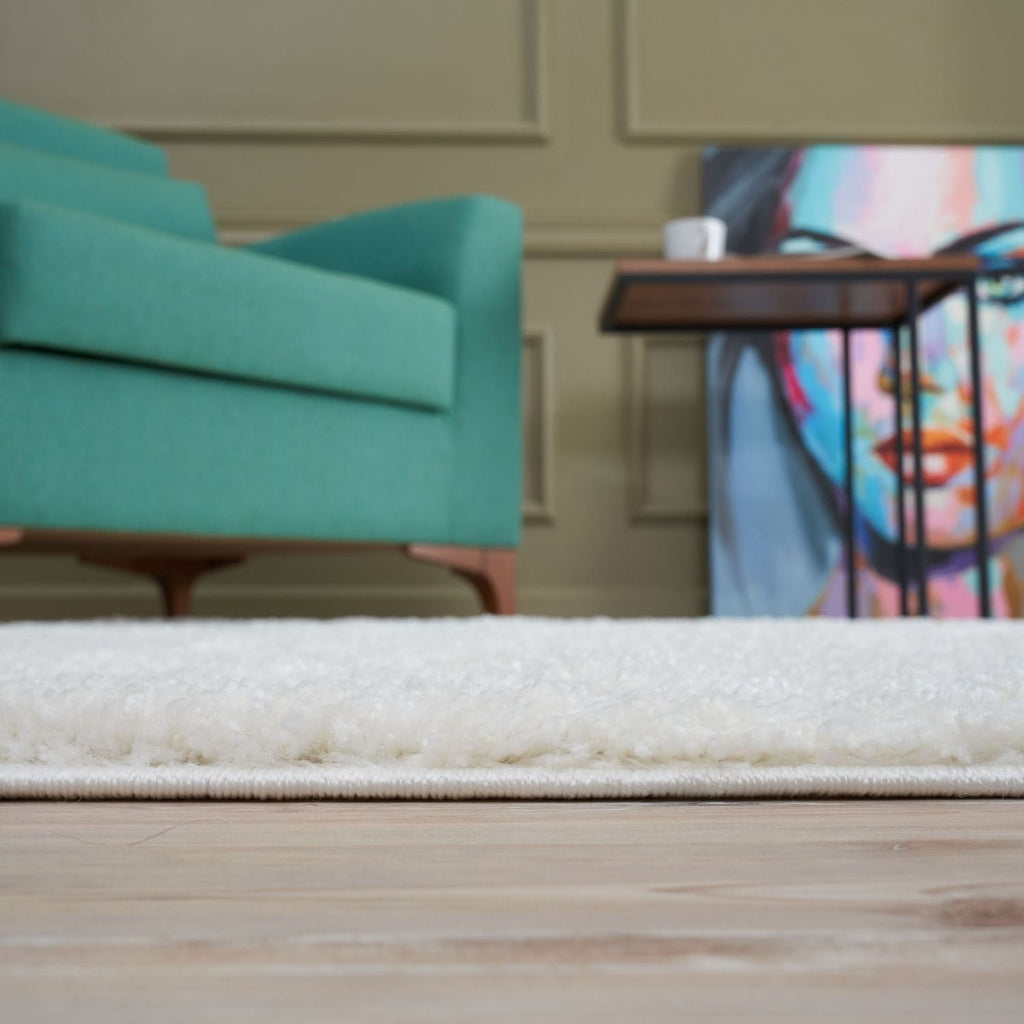 Solid White Shaggy Rug
