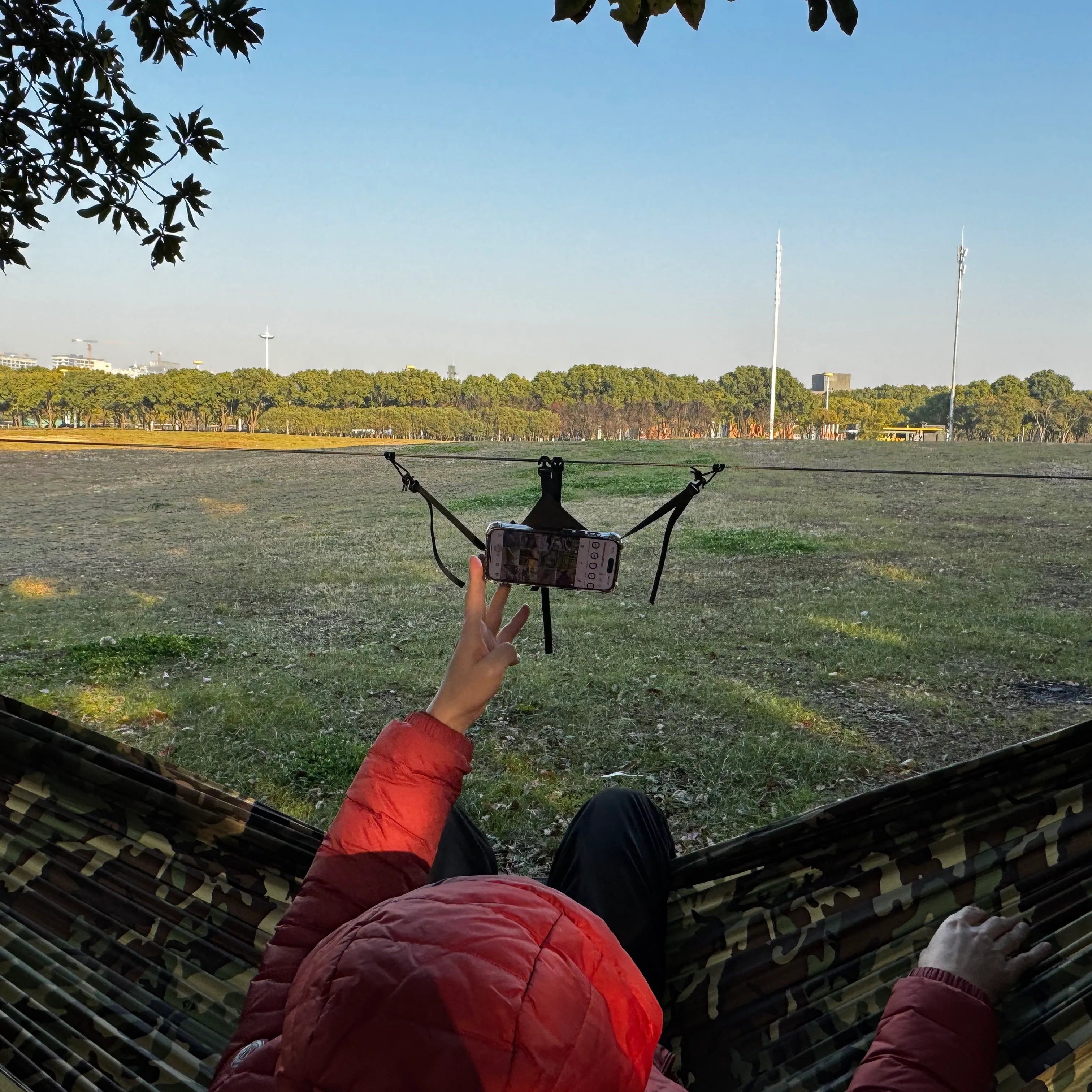 Onewind Outdoors Phone Holder