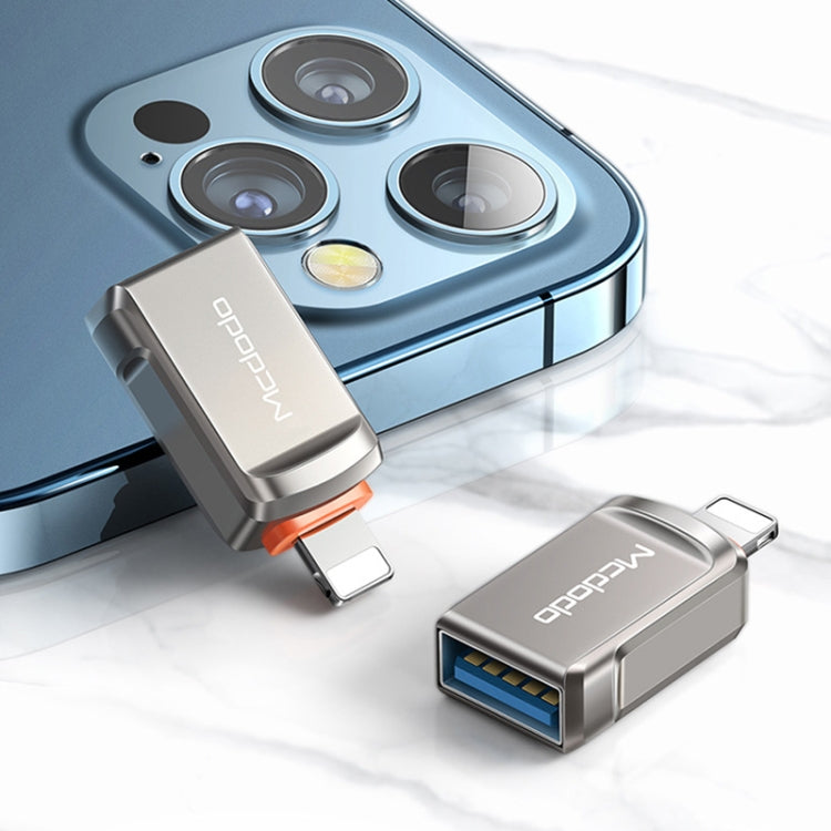 MCDODO USB Flash Drive – USB 3.0 Female to 8 Pin Male OTG Converter USB Flash Disk, 8 Pin