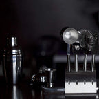 5 in 1 Classic Stainless Steel Shaker Set, Capacity: 550ml (Shaker + Jigger + Strainer + Ice Clip + Stirrer Pipe), 5 in 1 Shaker Set