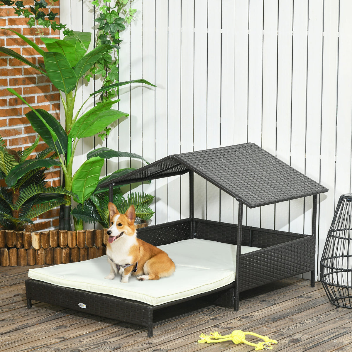 Extendable Rattan Dog House with Water-Resistant Roof, Cushion