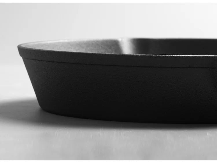 pre-seasoned cast iron skillet