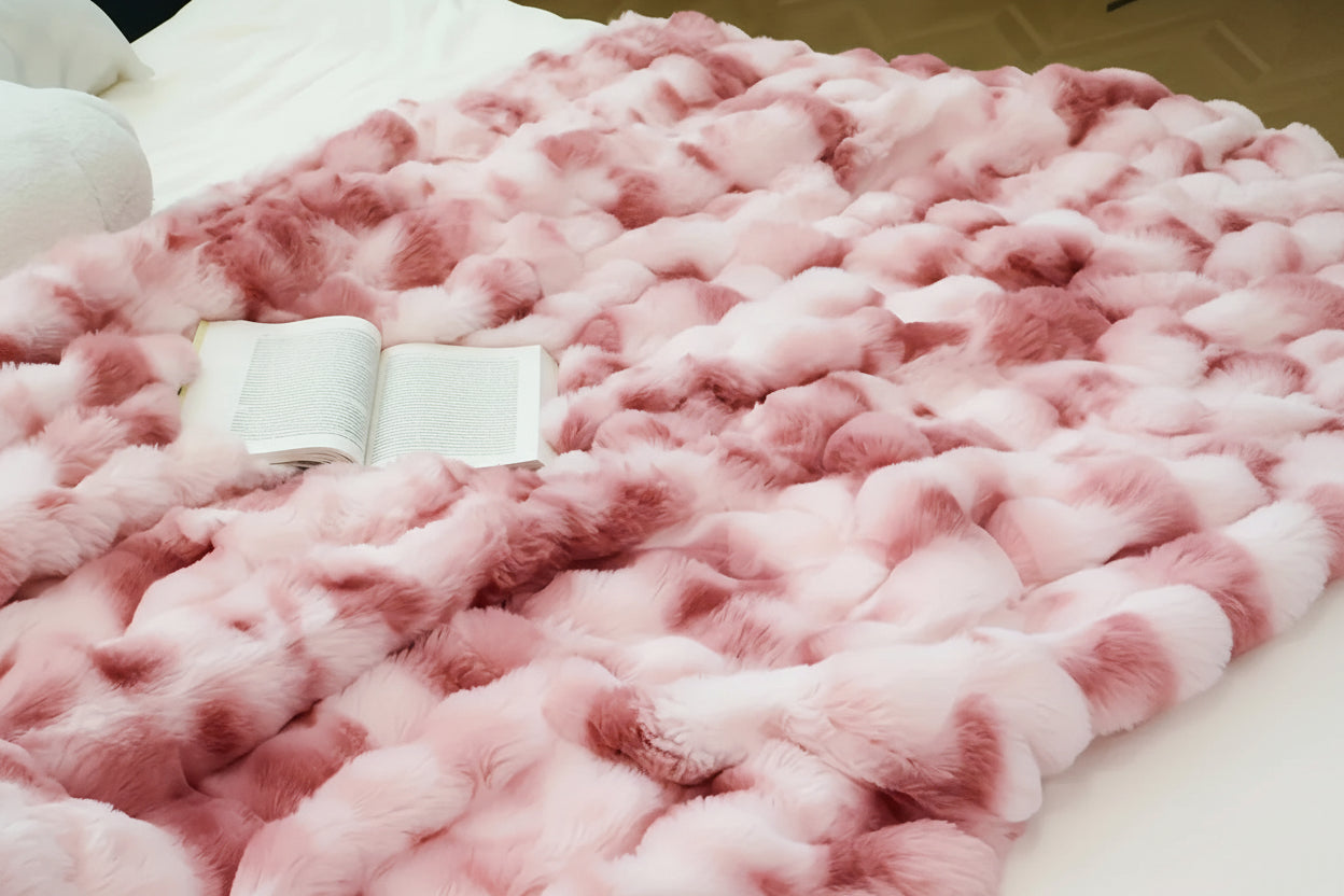 Faux Rabbit Fleece Throw Blanket | Soft & Warm | 100% Polyester TIE DYE PINK UNITED KINGDOM