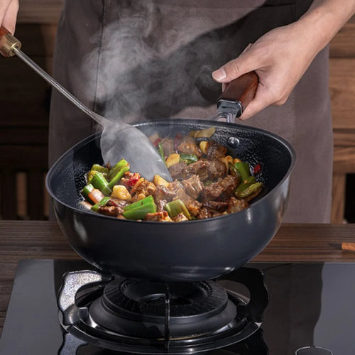 24cm Refined Iron Square Deep Skillet with Glass Lid & Wooden Handle – No Coating, Flat Bottom, Deep Wok-Style Stir Fry Pan, Great Cookware for Frying, Boiling, and Stir-Frying