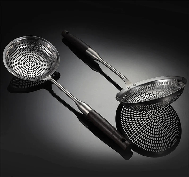 304 Stainless Steel Fine Mesh Kitchen Skimmer Strainer with Non-Slip Anti-Scald Wooden Handle, Great for Deep Frying, Noodles, Dumplings, Pasta & Vegetables, Oil Filtering & Draining, Available in 14cm, 16cm & 19cm Sizes