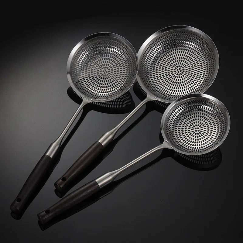 304 Stainless Steel Fine Mesh Kitchen Skimmer Strainer with Non-Slip Anti-Scald Wooden Handle, Great for Deep Frying, Noodles, Dumplings, Pasta & Vegetables, Oil Filtering & Draining, Available in 14cm, 16cm & 19cm Sizes