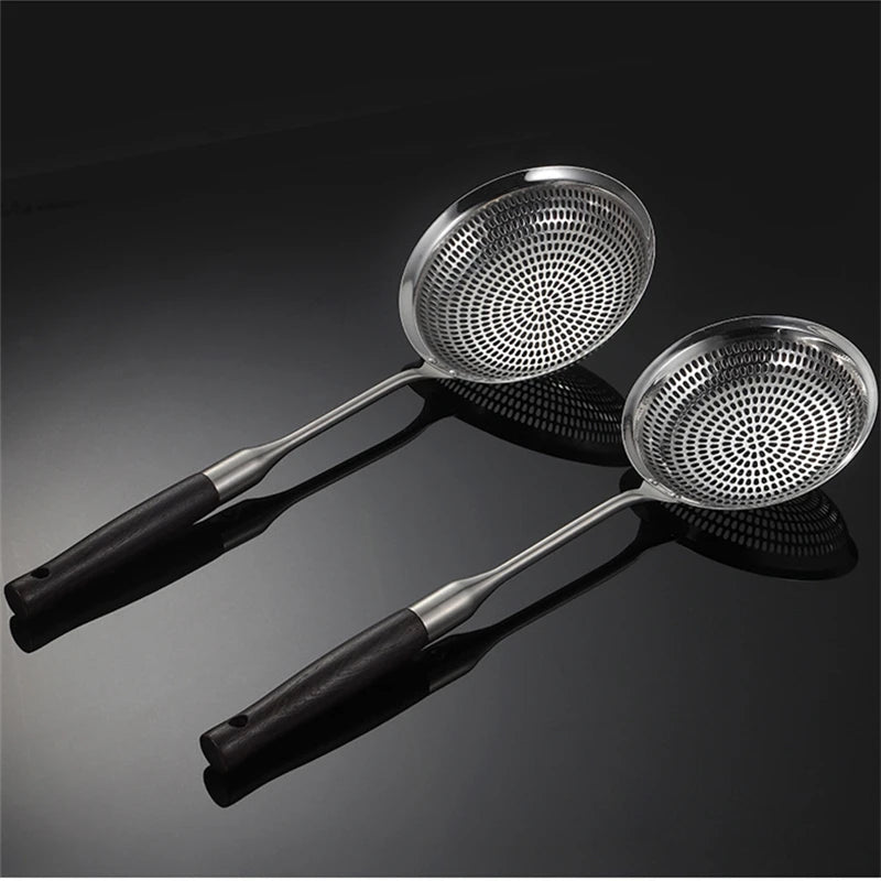 304 Stainless Steel Fine Mesh Kitchen Skimmer Strainer with Non-Slip Anti-Scald Wooden Handle, Great for Deep Frying, Noodles, Dumplings, Pasta & Vegetables, Oil Filtering & Draining, Available in 14cm, 16cm & 19cm Sizes