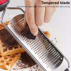 Cheese Grater Stainless Steel Blade Cheese Slicer Lemon Grater Chocolate Scraping Planer with Protective Cover, Cheese Grater (Black)