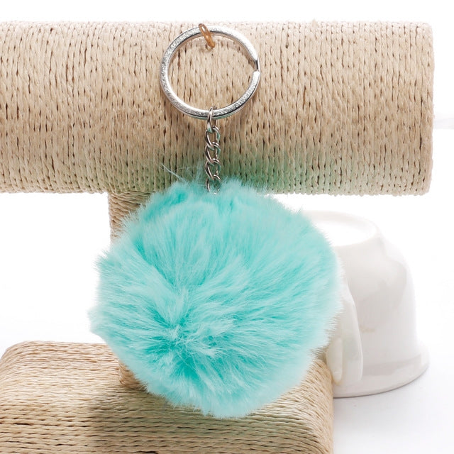 Simple Key Chain Fur Ball Pompon Keychain Pompom Artificial Rabbit Fur Animal Keychains for Woman Car Bag Key Rings light green
