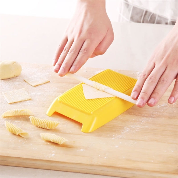 Plastic Pasta Macaroni Board Spaghetti Maker Rolling Pin Mold Kitchen Tool, Spaghetti Maker Spaghetti Maker