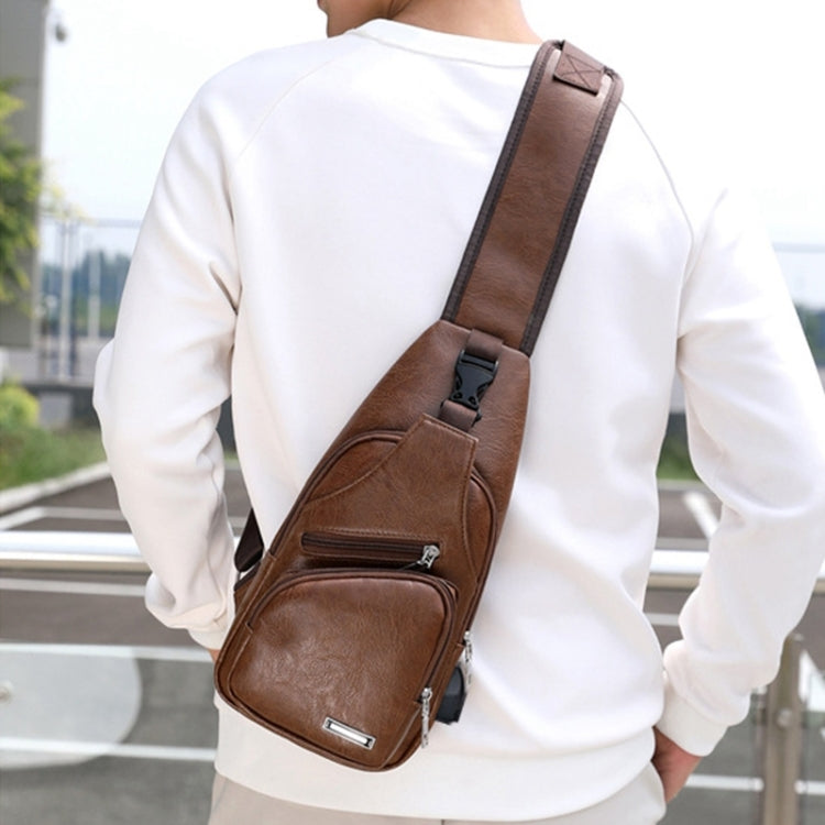 Waterproof Leisure PU Leather Single Shoulder Bag Men Chest Bag with USB Charging Port and Headphone Hole – Waterproof, Leather Light Brown