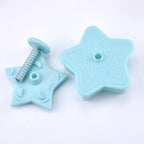 4 in 1 Three-Dimensional Fondant Biscuit Embossing Mold Push-Type Cake Mold Random Style Delivery, Push-Type Cake Mold – Durable Build, Easy to Use