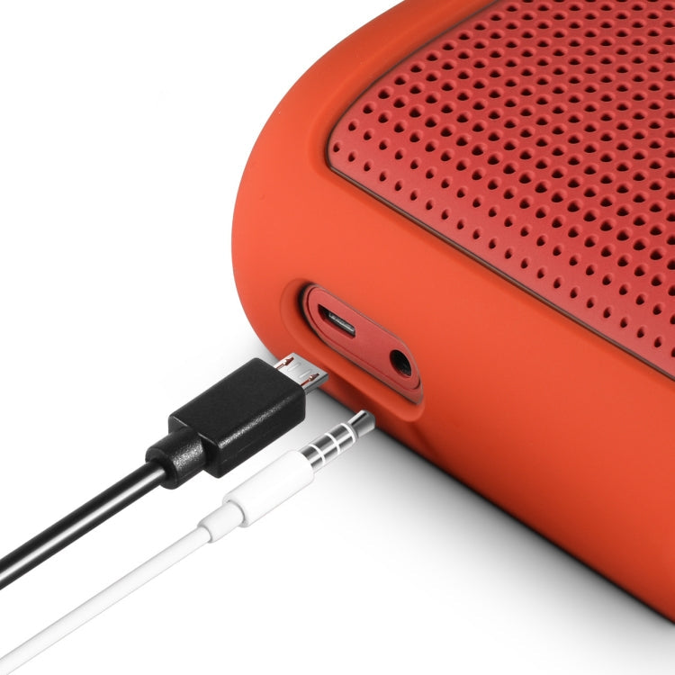 Bluetooth Speaker – Waterproof (BOSE SoundLink Color 2)