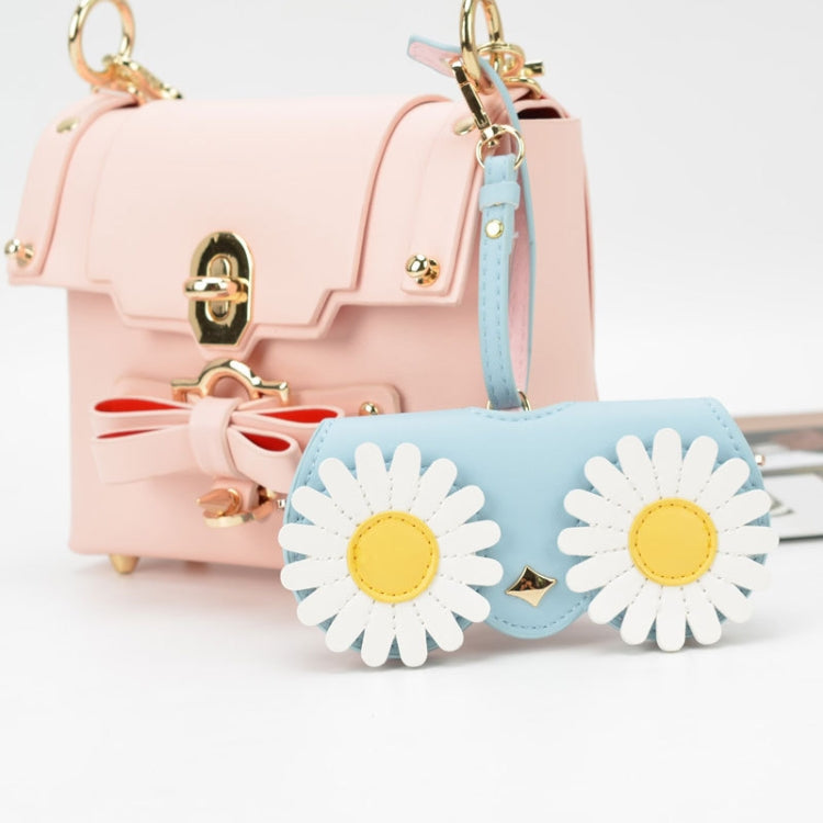 Cute And Funny PU Sunglasses Case Portable Glasses Case With Hanging Buckle, Flowers (Lake Blue Color Matching), Mengbao (Gray Stitching), Cat Girl (Red Frame), Red Love, Big Eyes (Gray), British Style (Stripe Contrast), Red Love Cat Girl, Bat (Black) ...