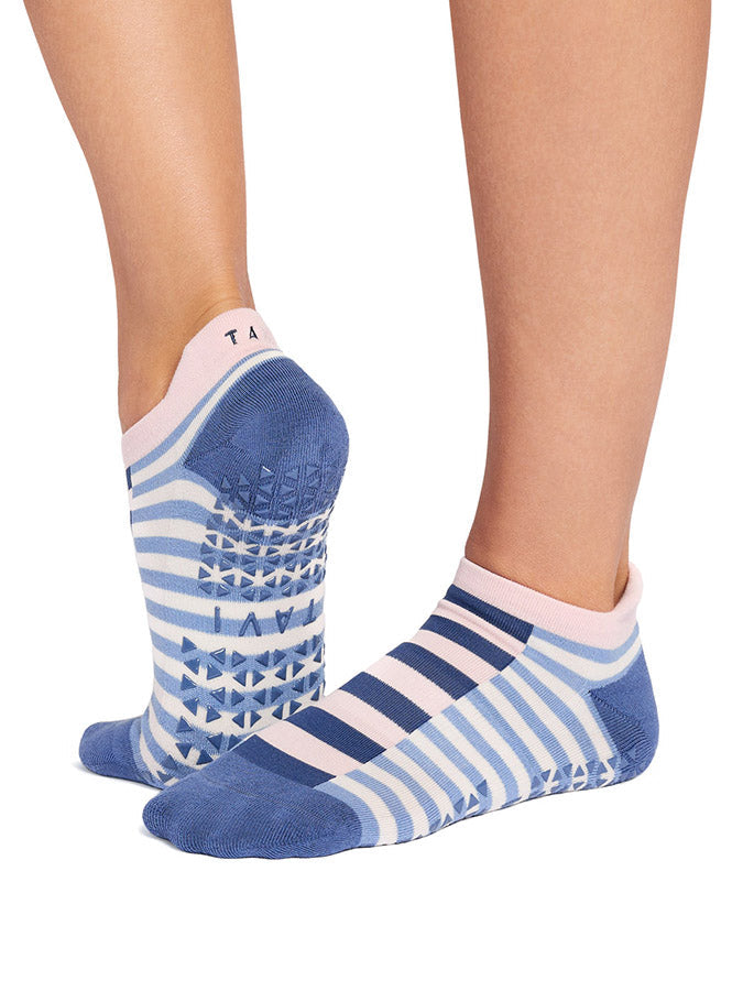 Tavi Savvy Grip Socks