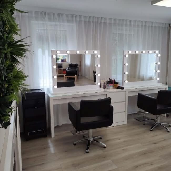 Vanity Face Mirror White 100x80cm
