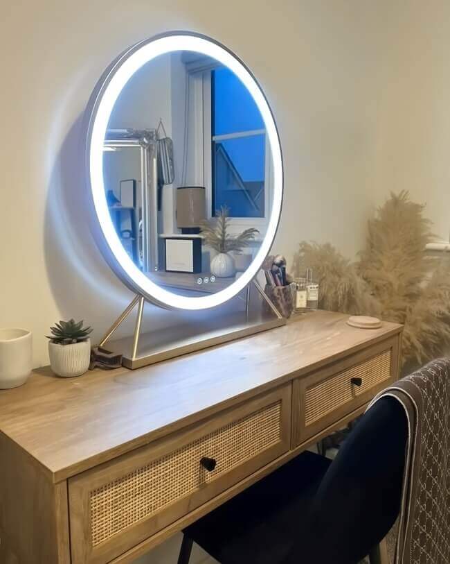 Round Vanity Face LED Mirror Gold 60x67CM