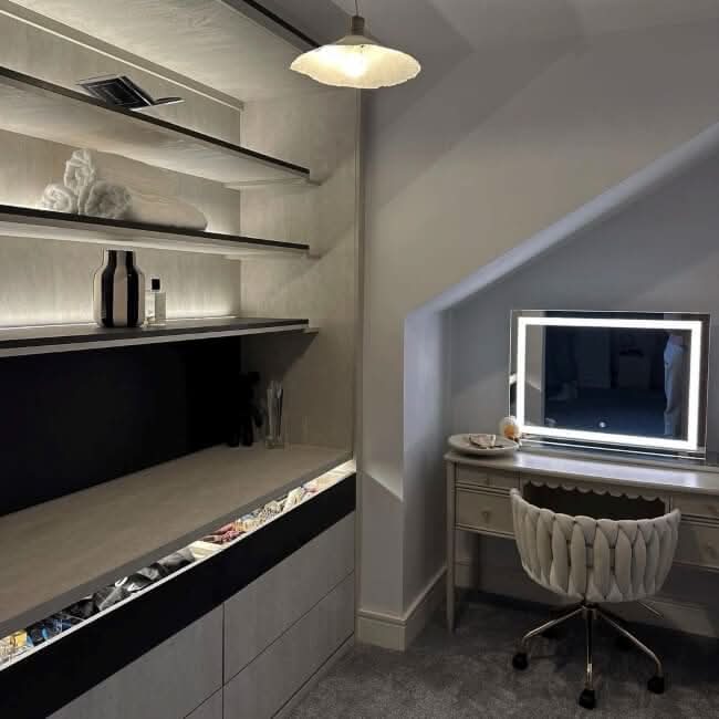Crystal Vanity Face LED Mirror 80x60cm