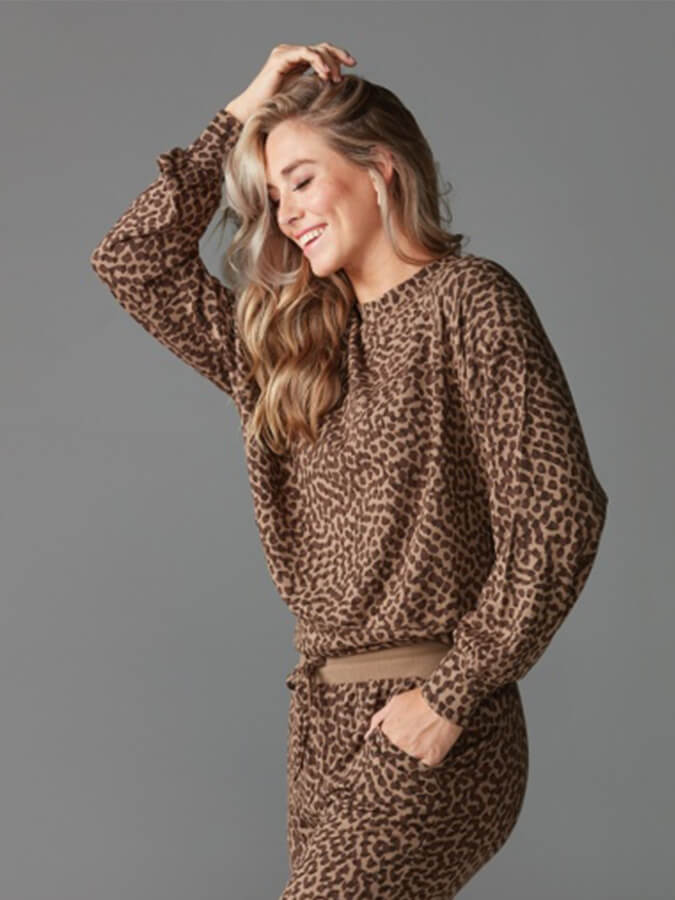 Tavi Ease Crew Women's Sweatshirt