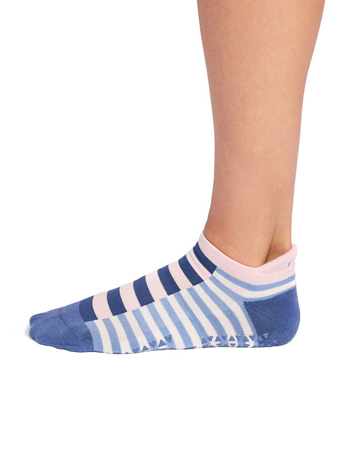 Tavi Savvy Grip Socks