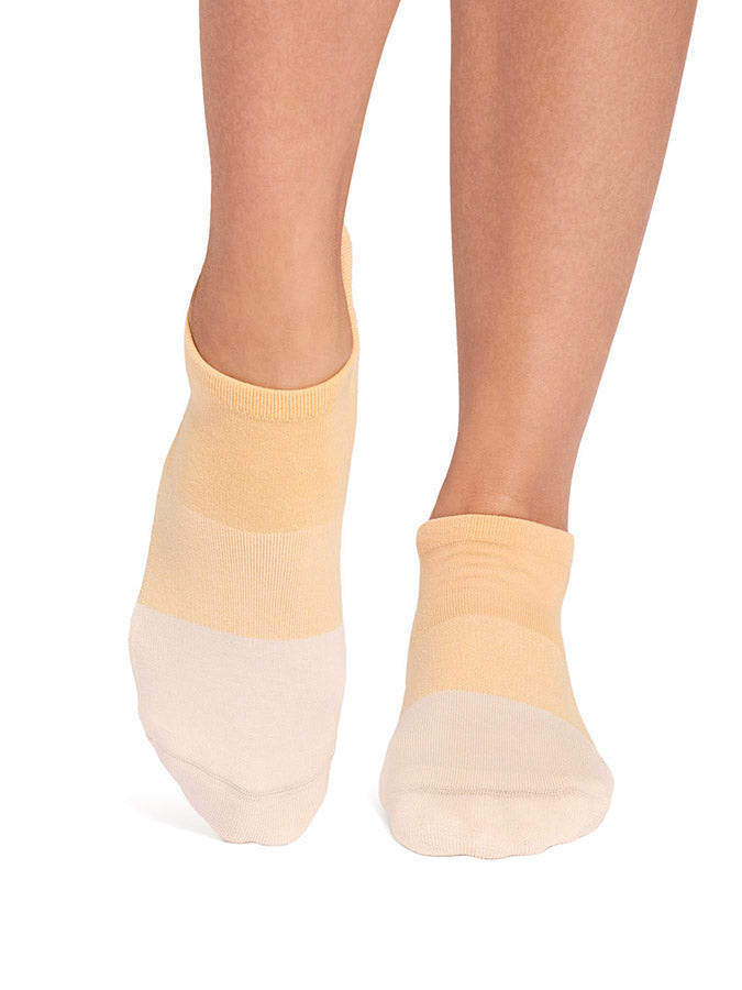 Tavi Savvy Grip Socks