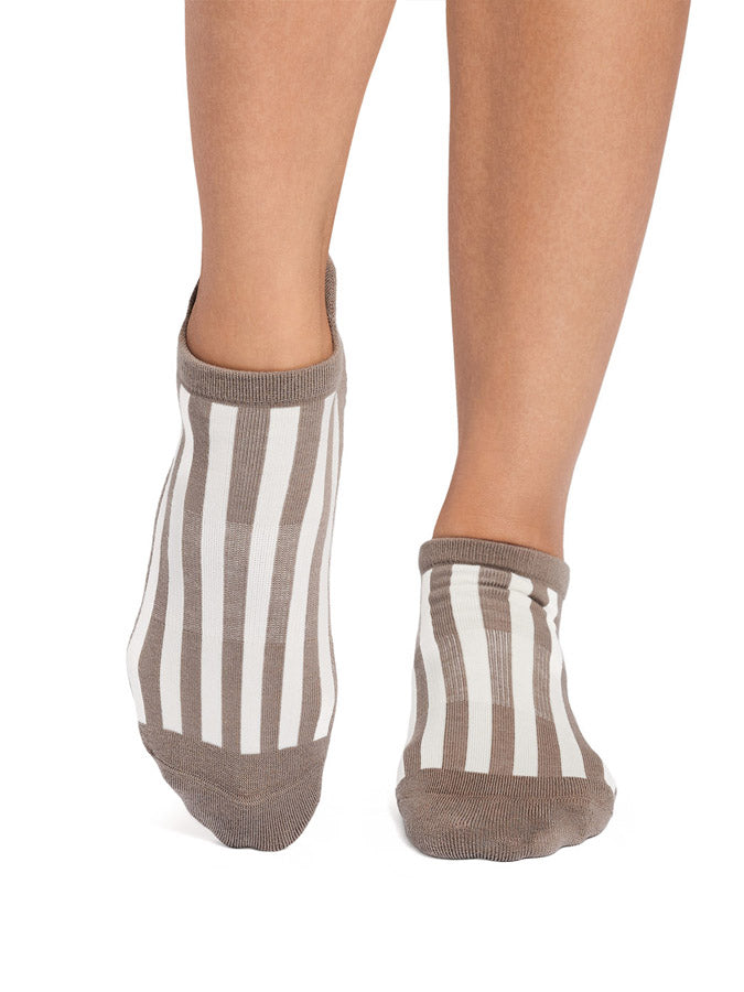 Tavi Savvy Grip Socks