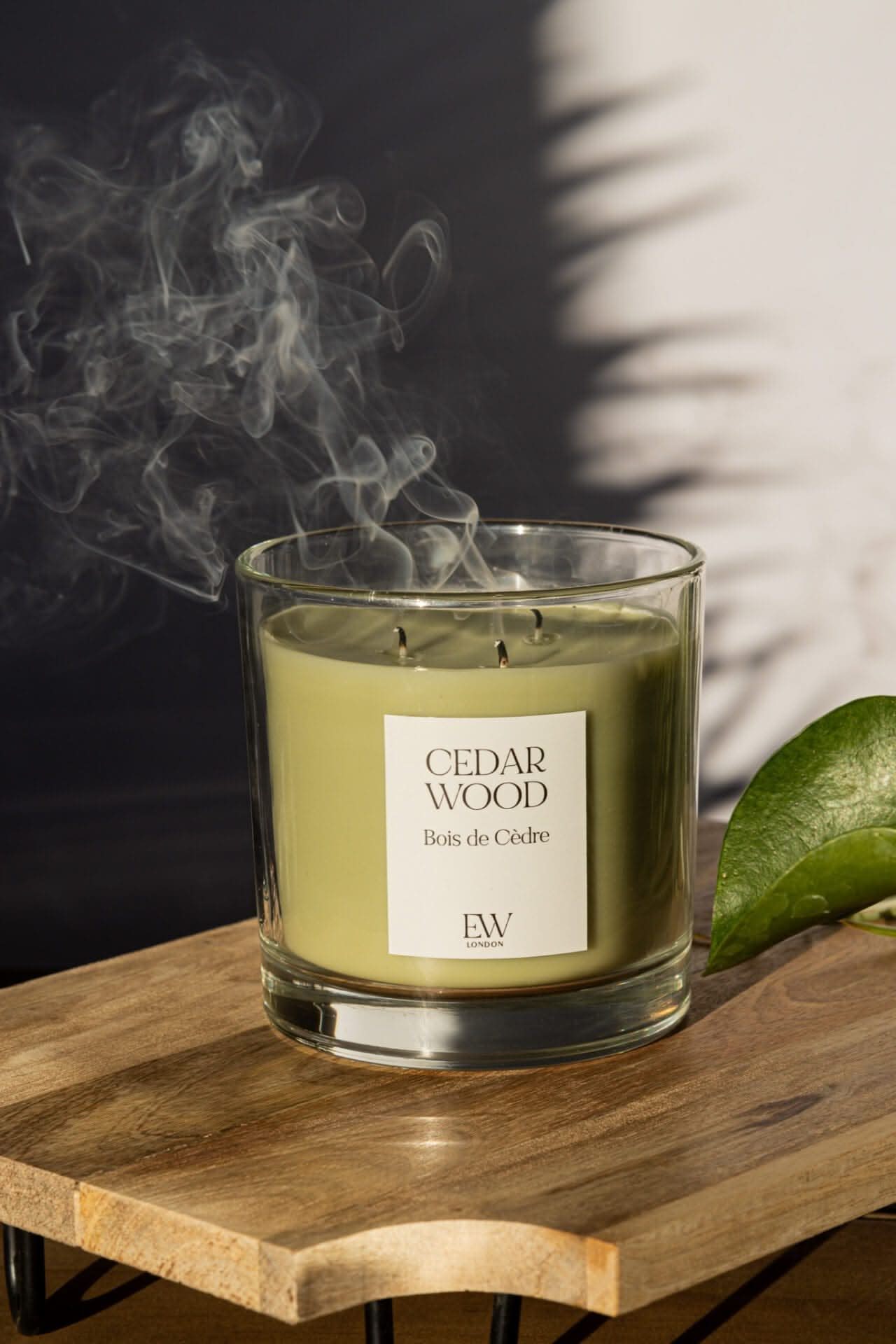 Cedarwood 3 Wick Soy Wax Candle 45 Hour Burn Time 11 x 12cm