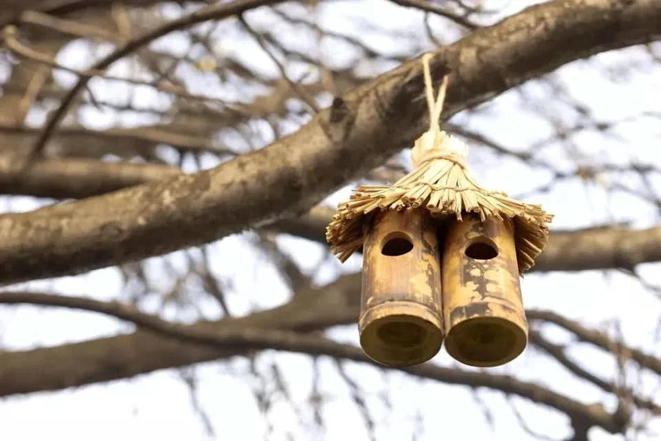 Tiki Wooden Hanging Bird Nest Box Rustic Garden Bird House Shelter