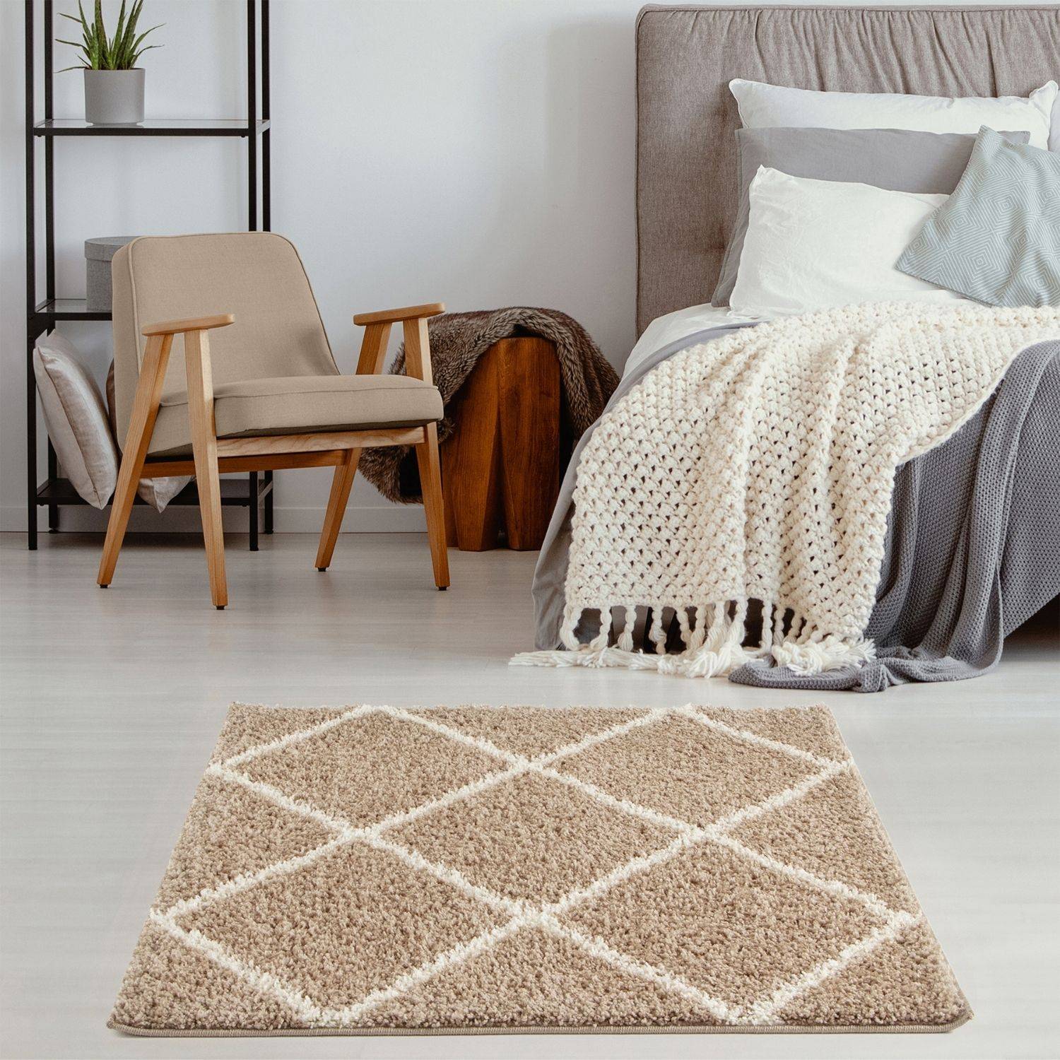 Moroccan Beige Shaggy Rug