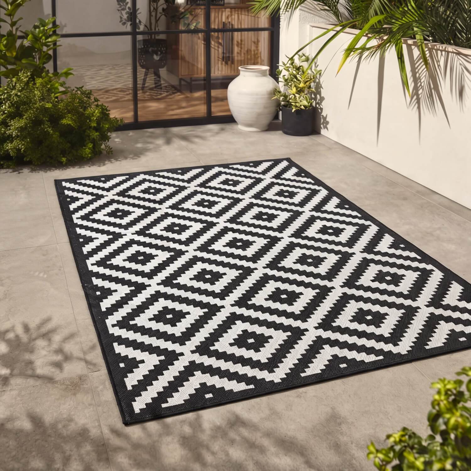 Ecology Outdoor Rug Black