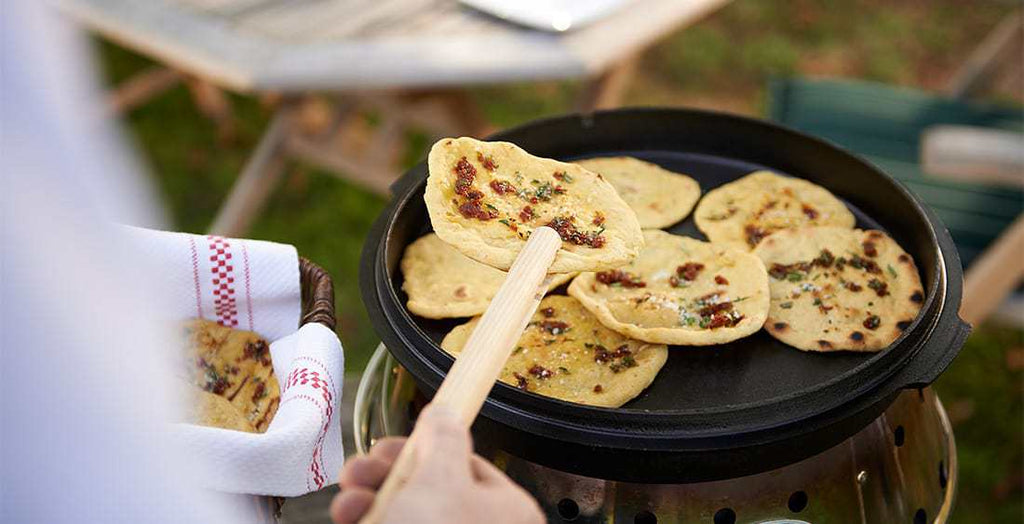 Petromax Dutch Oven with Legs