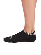Tavi Savvy Grip Socks