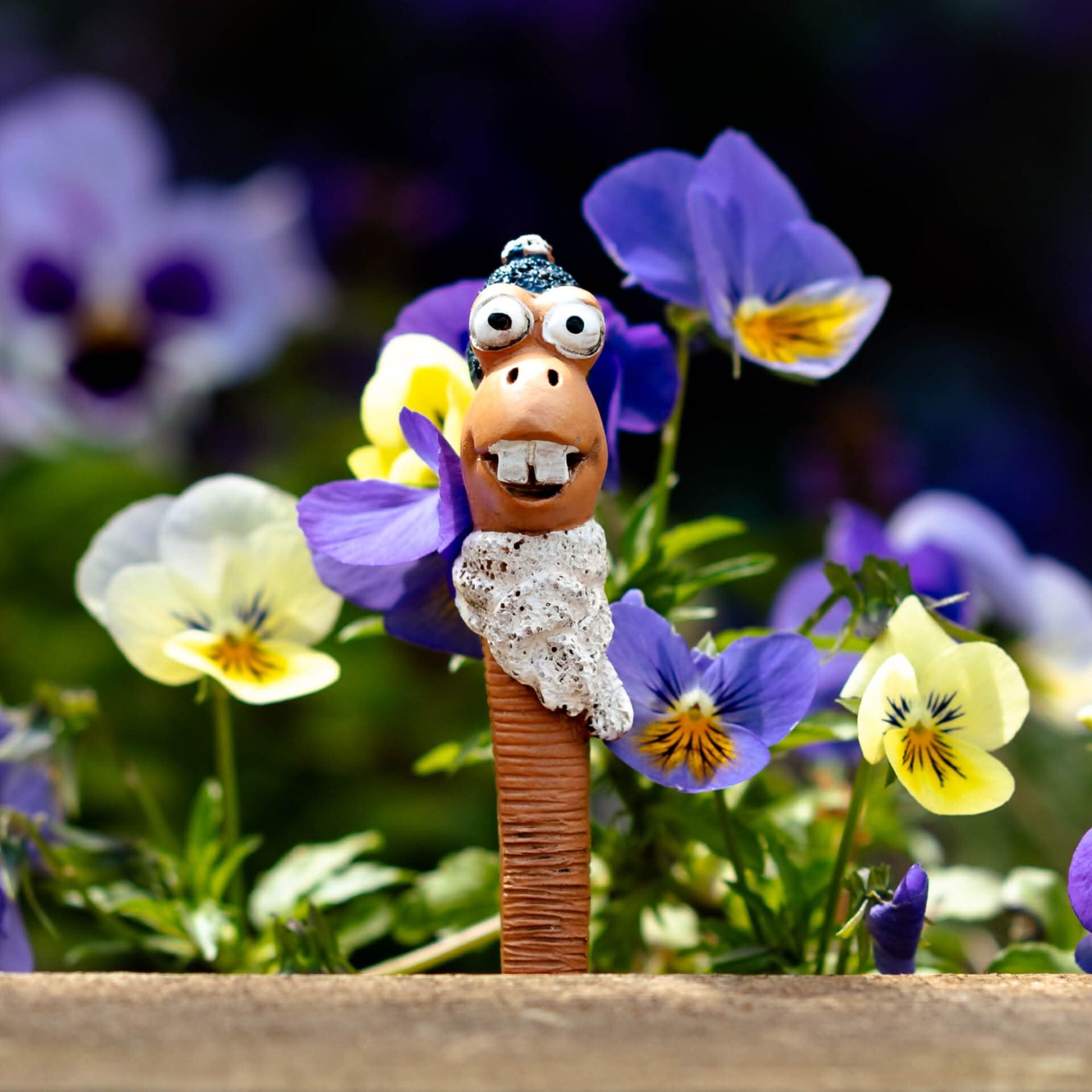 5 Piece Mini Garden Worm Ornaments Resin Plant Pot Figurines