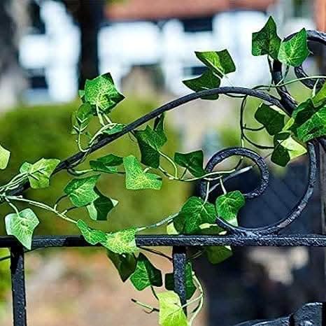 LED Solar String Ivy Flower Lights 30 LEDs Outdoor Garden 4.9m