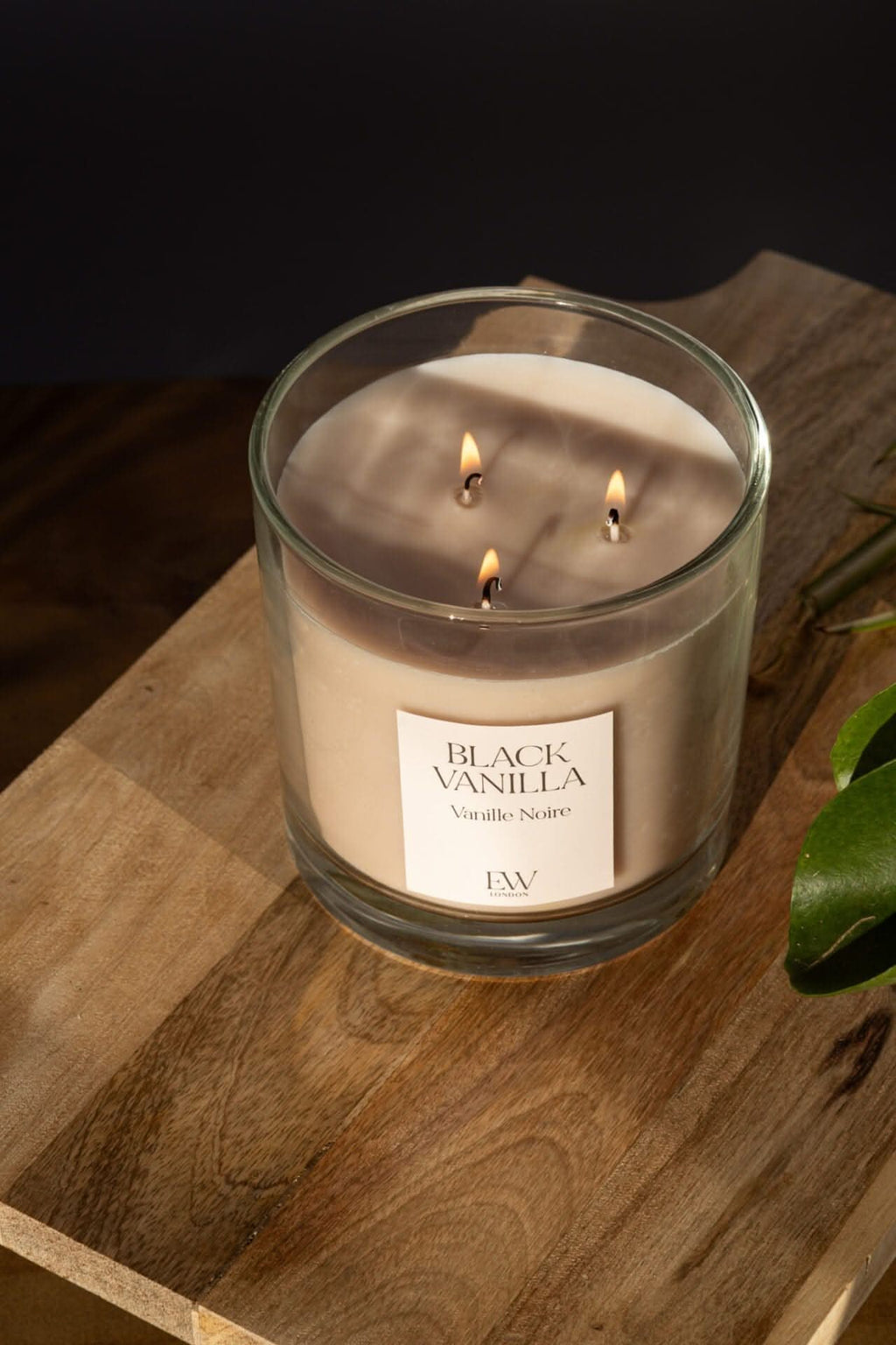 Black Vanilla 3 Wick Soy Wax Candle 45 Hour Burn Time 11 x 12cm