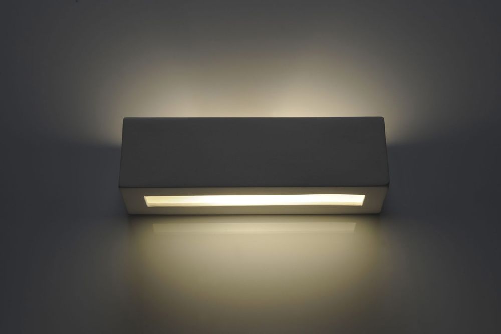Stylish Ceramic Wall Lamp - Classic Design, LED, Paintable - for Home or Office