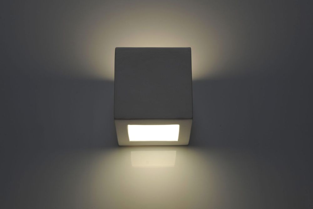 Ceramic Wall Lamp - Classic Design, Paintable