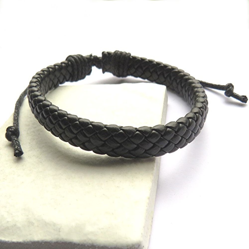 Magnetic Men's Black Leather Bracelet - Adjustable, Stylish