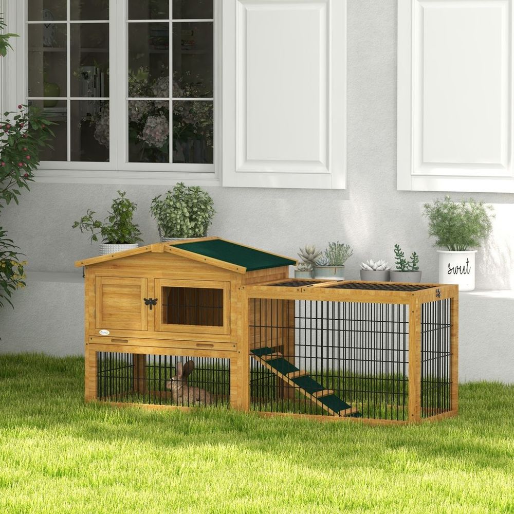 Rabbit Hutch Pet House Outdoor Run Design w/ Water-Resistant Paint Ramp
