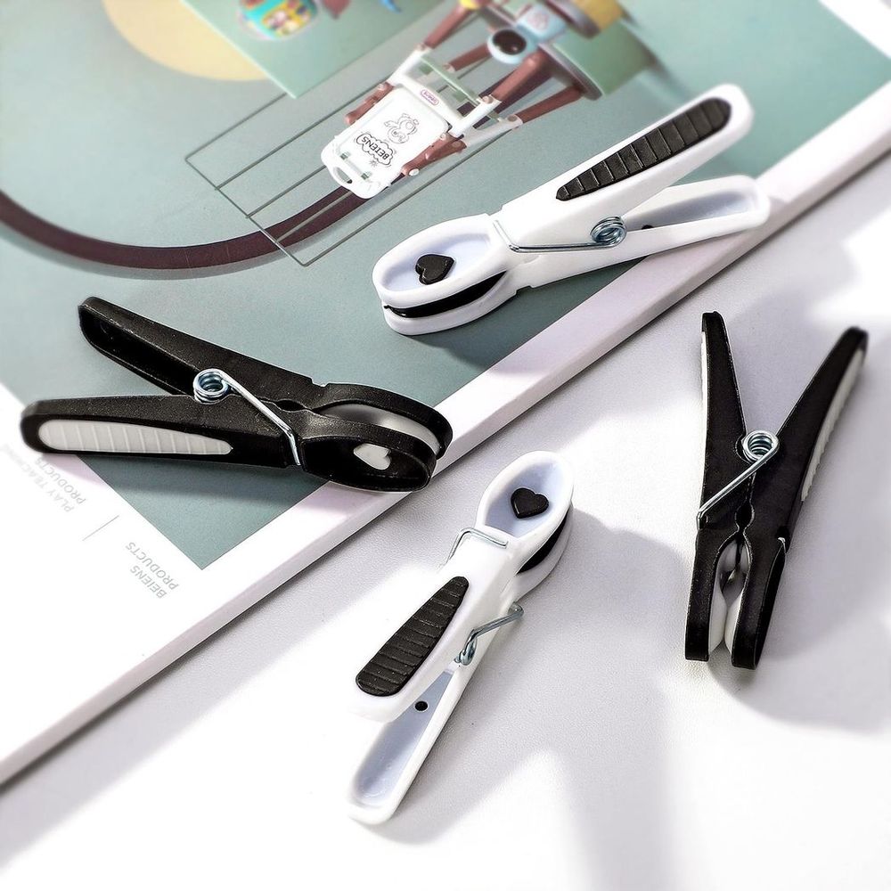 Deluxe Clothes Pegs - Pack of 48 for Indoor/Outdoor Use