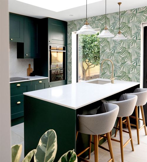 Palm Leaves Green wallpaper